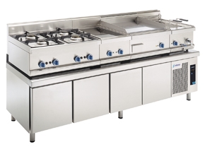 MESA BAJA REFRIGERADA GASTRONORM DE ALTURA 600 MM MPGB-225 HC